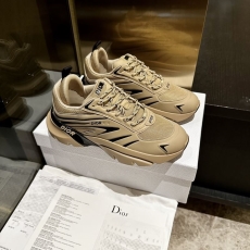 Christian Dior Sneaker